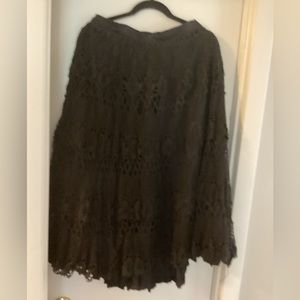 Vintage 1950s black crocheted lace full circle dancing skirt